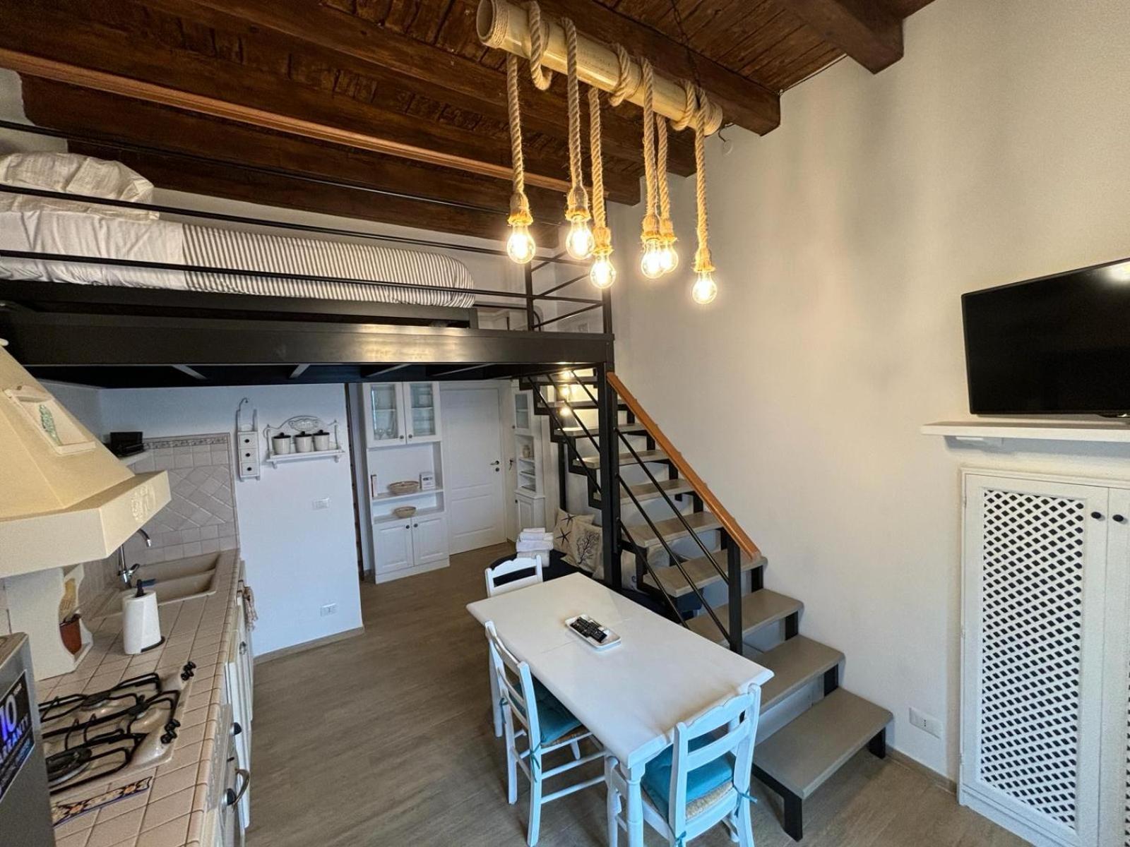 Apartamento Il Palazzino Tarento Exterior foto